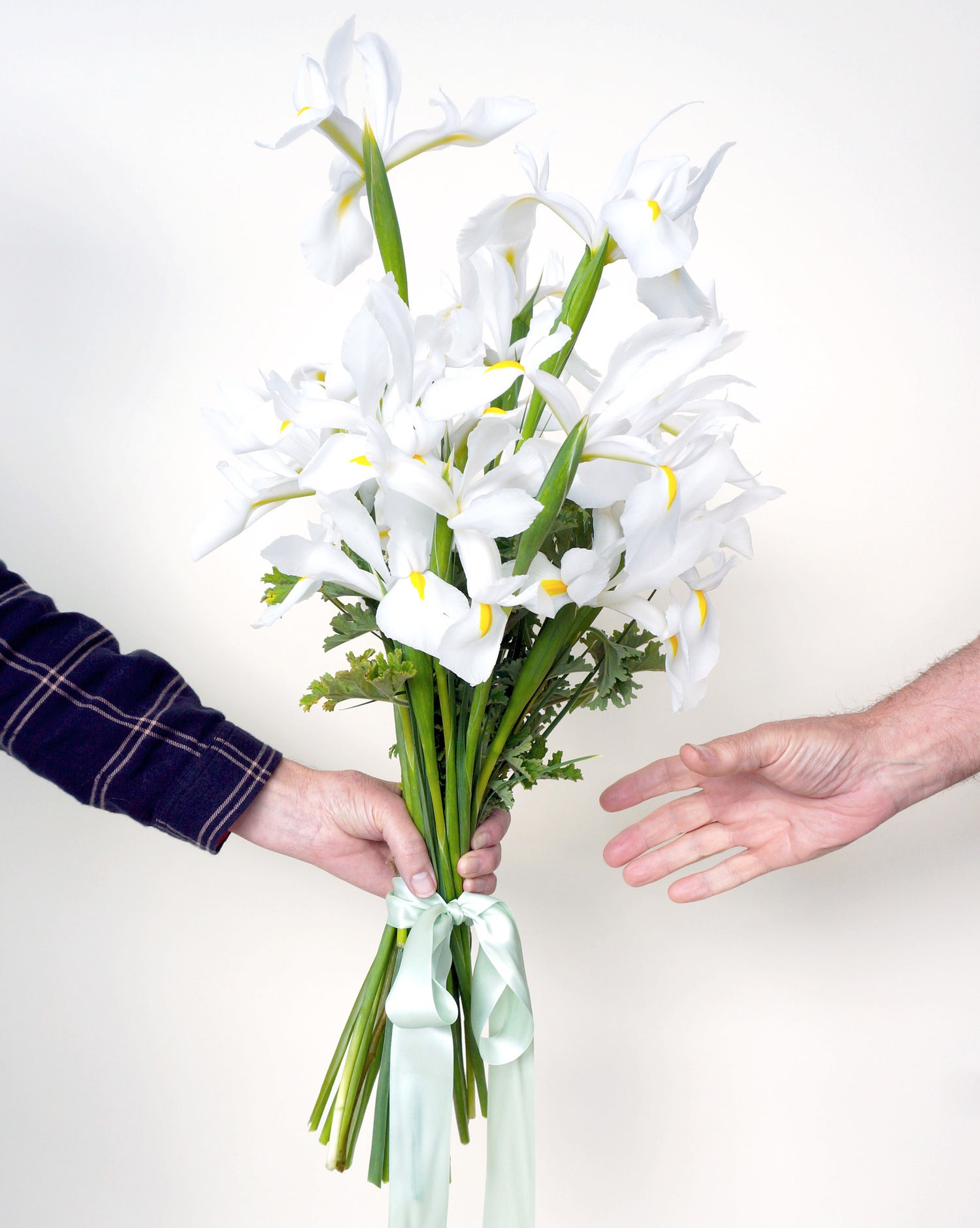 florist flower delivery Roam Studio
